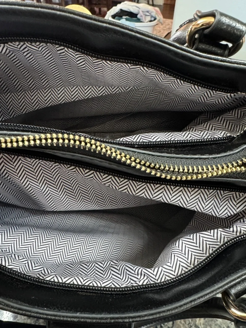 Women's Black Leather Satchel with Gold-Tone Lock and crossbody strap EUC